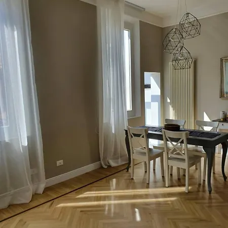 Apartament The Sun Theater *